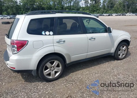 2010 Subaru Forester 2.5X Limited z USA, uszkodzony, nr VIN JF2SH6DC8AH746743